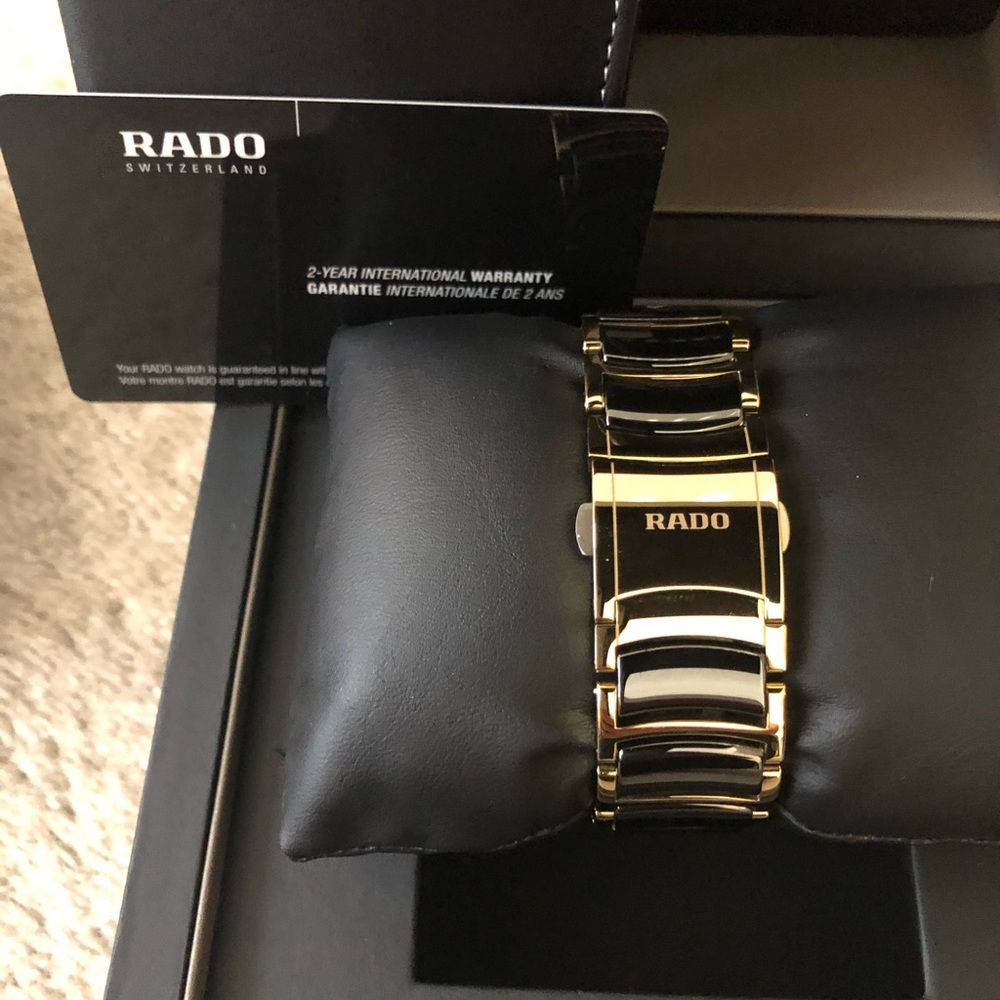 NIB. Centrix Diamond Ceramic Bracelet Watch, 38mm - Picture 4 of 7